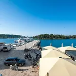Volta Sea View רוביני
