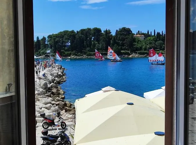 Volta Sea View Apartman *