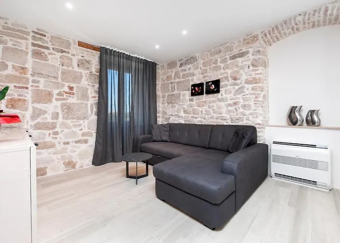 Volta Sea View 罗维尼